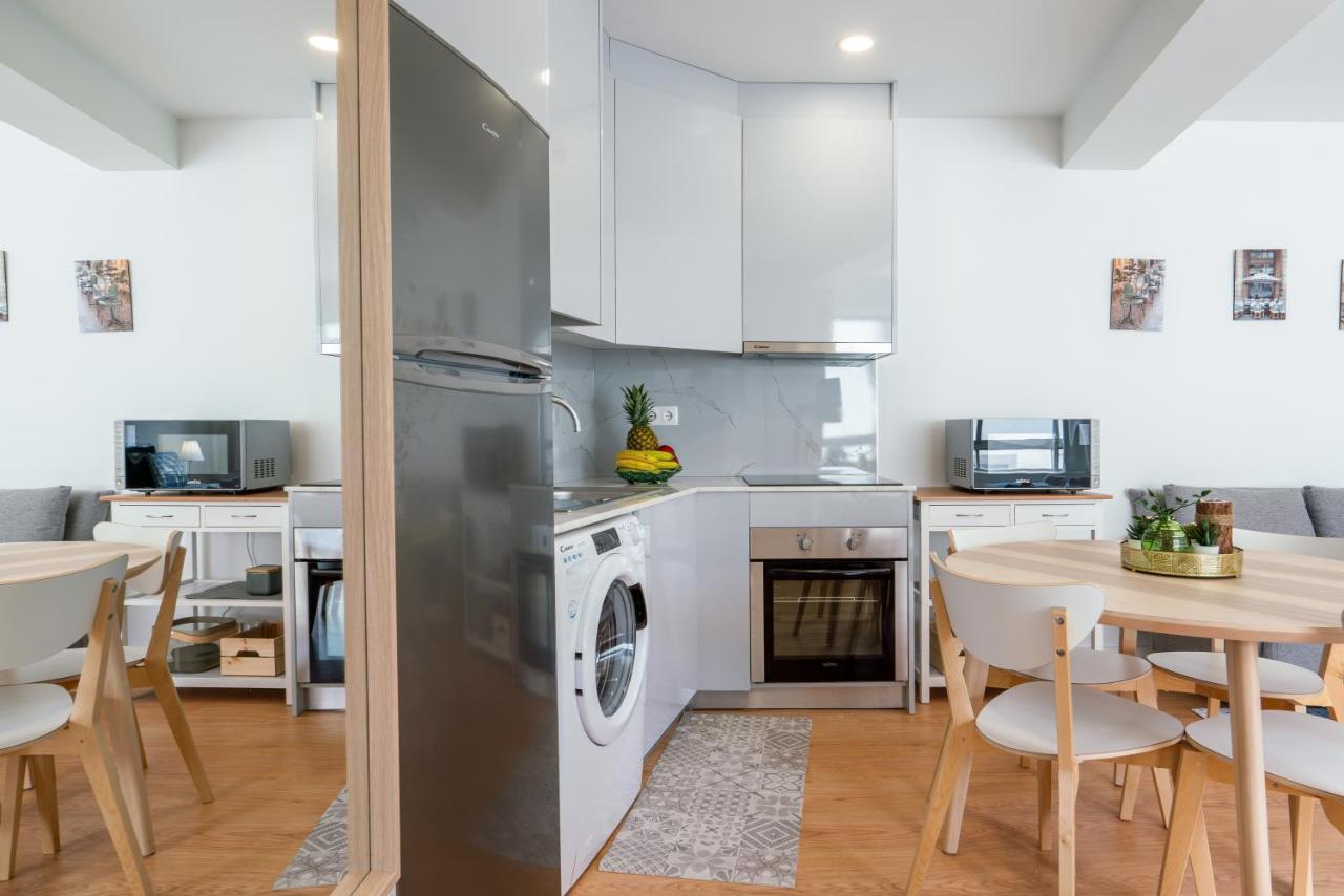 Host Wise - Comfy Sunny Flat - Prime Location Apartament